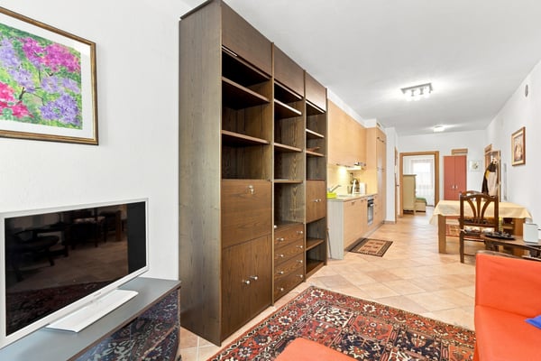 Casa plurifamiliare con charme nel cuore del paese 5