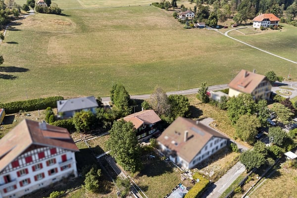 Spacieuse maison individuelle avec jardin et garage 12