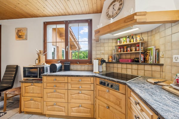 Exklusives Einfamilienhaus mit schöner Aussicht 2