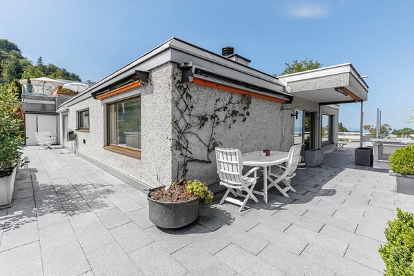 Gediegene Attikawohnung mit herrlicher Terrasse 11