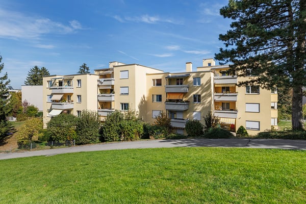 Ihr neues Zuhause mit zwei Balkonen und Sicht ins Grüne 2