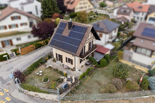 Charmante maison individuelle avec vue sur le lac de Neuchâtel 1