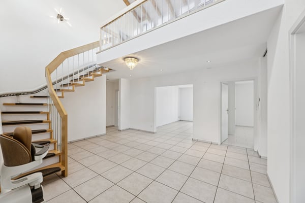 Grosszügige Dach-Maisonettewohnung mit herrlicher Terrasse 3