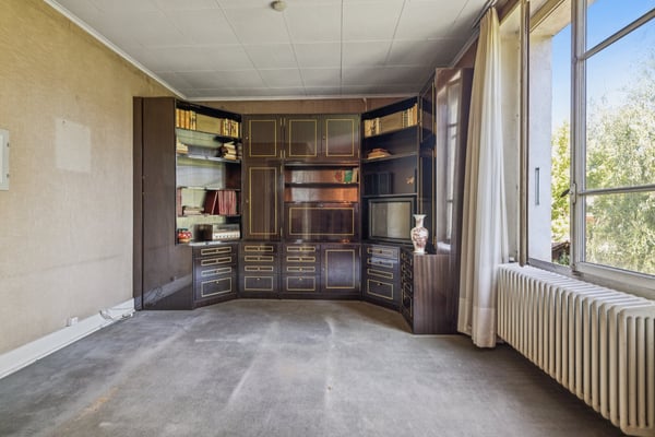 Maison à rénover avec fort potentiel 9