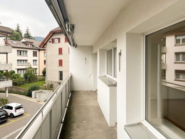 Helle 3-Zimmer-Wohnung an zentraler Lage in Einsiedeln 9