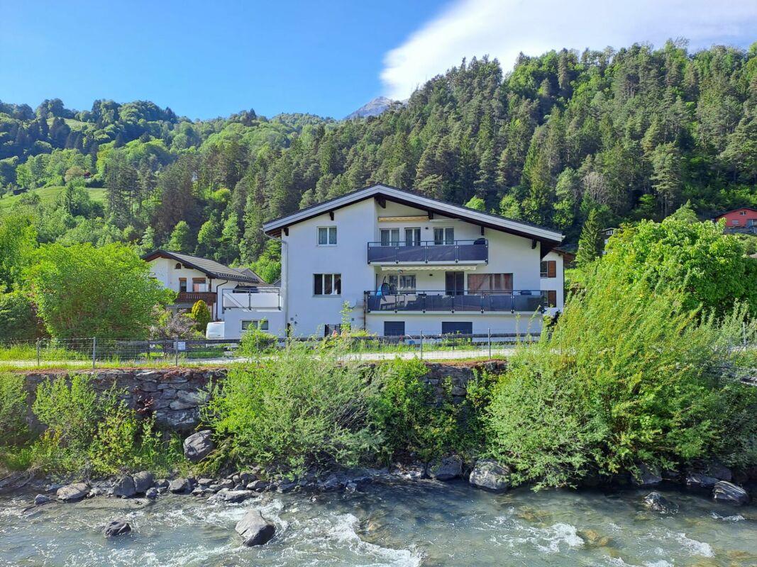 Mehrfamilienhaus an top Lage in Seewis-Schmitten