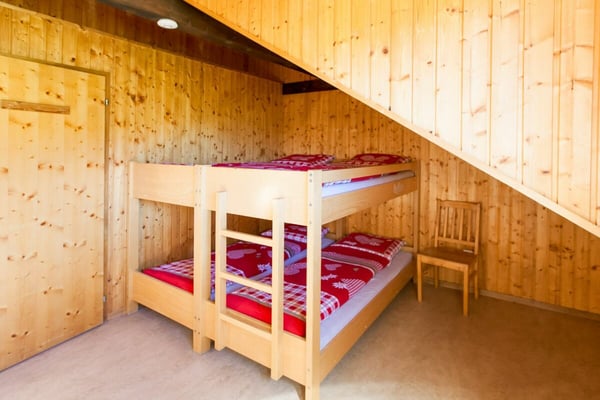 Seltene Gelegenheit im Pizolgebiet - etabliertes Gruppen- und Ferienhaus 14