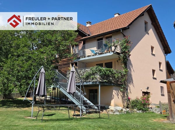 3.5 Zimmer-Wohnung oberhalb Mels