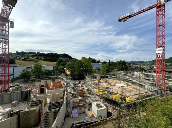 Letzte 1.5-Zimmer Attikawohnung! Rohbau bereits vollendet. 3