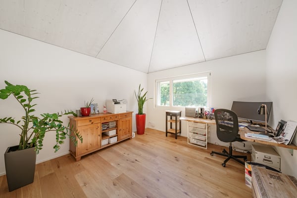 Stilvolles Einfamilienhaus mit Gartenparadies und Nachhaltigkeit 6