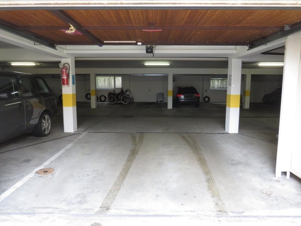 Tiefgaragenplatz in Denner-Gebäude 5