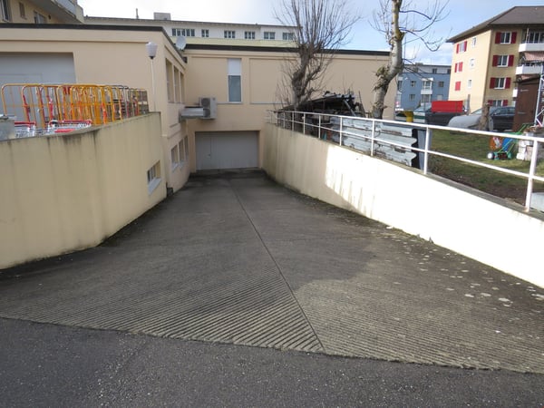 Tiefgaragenplatz in Denner-Gebäude 2