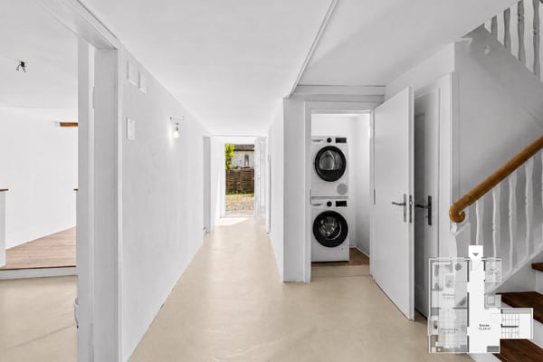 Erstbezug mit Hausgefühl, sanierte 3.5 Zimmer Maisonettewohnung mit Sitzplatz 4