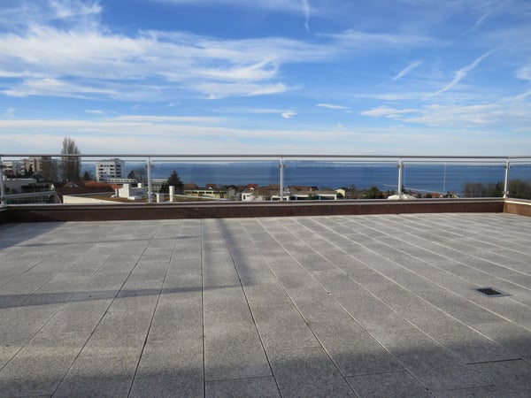 240 m² Penthouse mit Panorama-Bodenseeblick und 210 m² Terrasse
