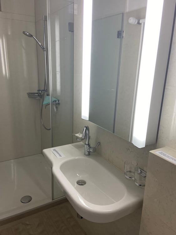 Mitten im Zentrum mit Balkon und Blick auf die Altstadt 4