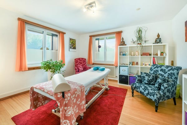 Einfamilienhaus mit Einliegerwohnung, PV-Anlage & 2 Zimmern - ideal für Familien 12