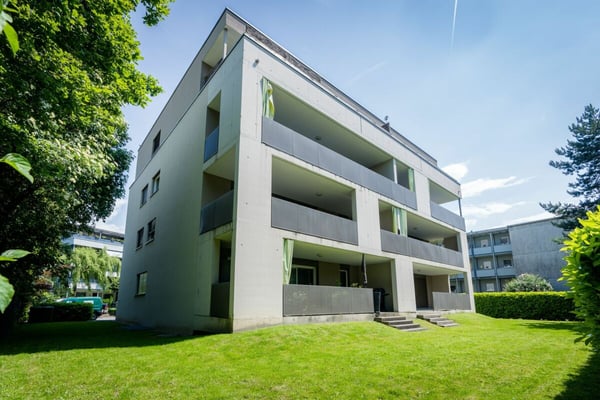 Komfortable Raumaufteilung & attraktive Aussicht! 13