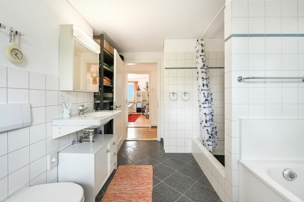 Einfamilienhaus mit Einliegerwohnung, PV-Anlage & 11 Zimmern - ideal für Familien 12
