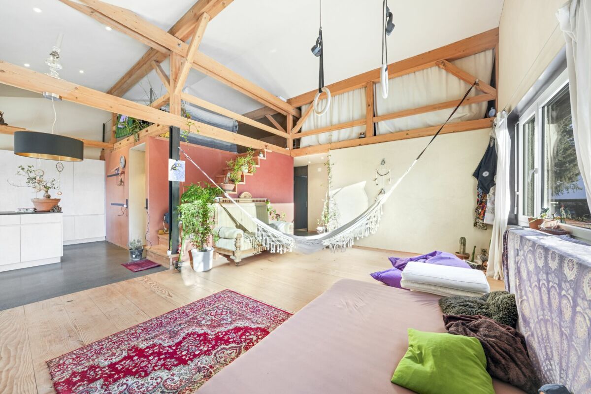 Nachhaltiges-Stilvolles Einfamilienhaus mit Einliegerwohnung an ruhiger Lage
