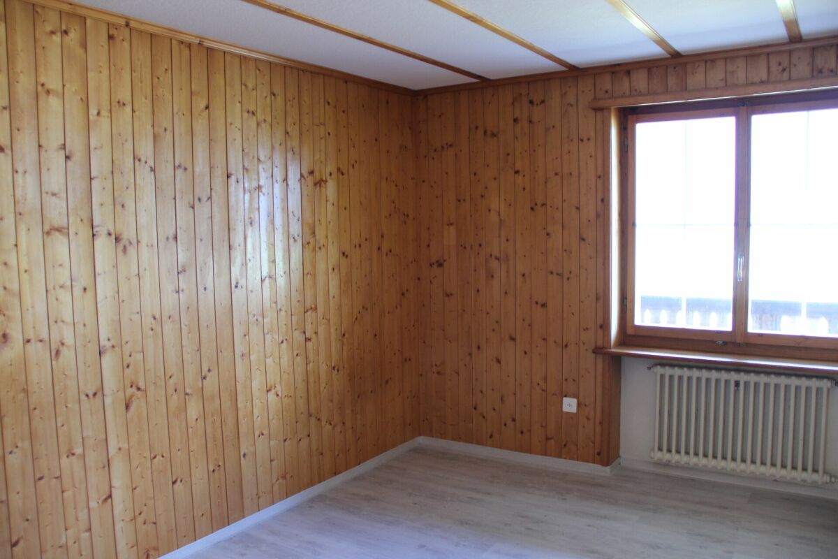 4.5-Zimmer-Altbauwohnung im Erdgeschoss mit Balkon - befristet bis Januar 2027