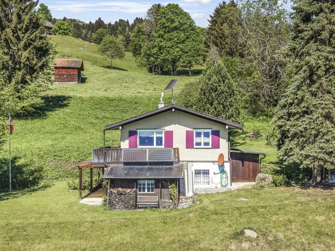 Absolute Alleinlage · Filmreifes Panorama · Ganzjährig gut erreichbar