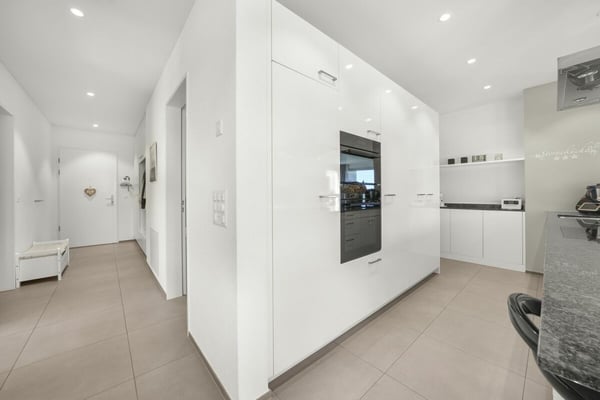 Selten in Tübach - 4.5 Zimmer-Whg. mit 220m² Garten, privater Waschküche & Bodenseeblick 7
