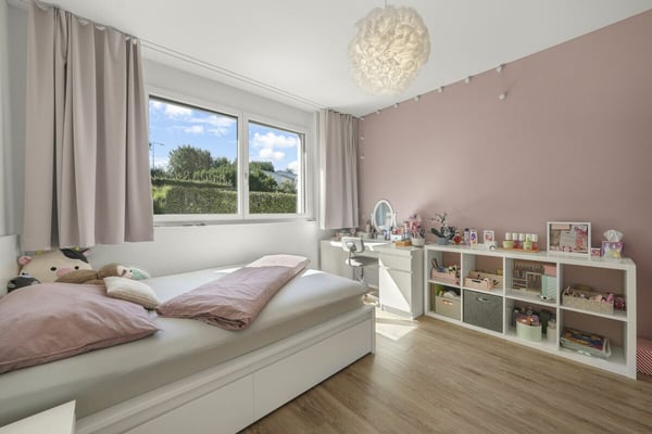 Selten in Tübach - 4.5 Zimmer-Whg. mit 220m² Garten, privater Waschküche & Bodenseeblick 6