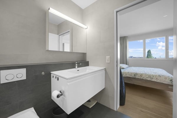Selten in Tübach - 4.5 Zimmer-Whg. mit 220m² Garten, privater Waschküche & Bodenseeblick 20