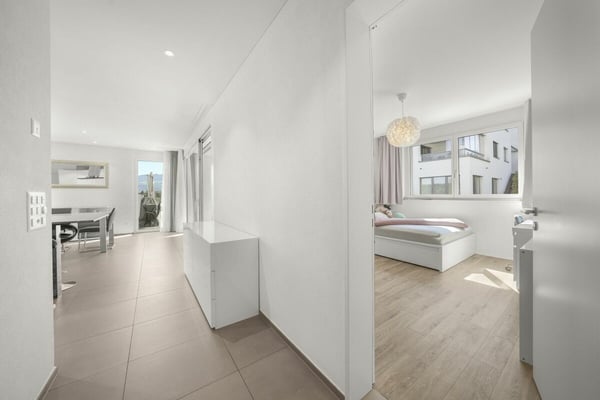 Selten in Tübach - 4.5 Zimmer-Whg. mit 220m² Garten, privater Waschküche & Bodenseeblick 5