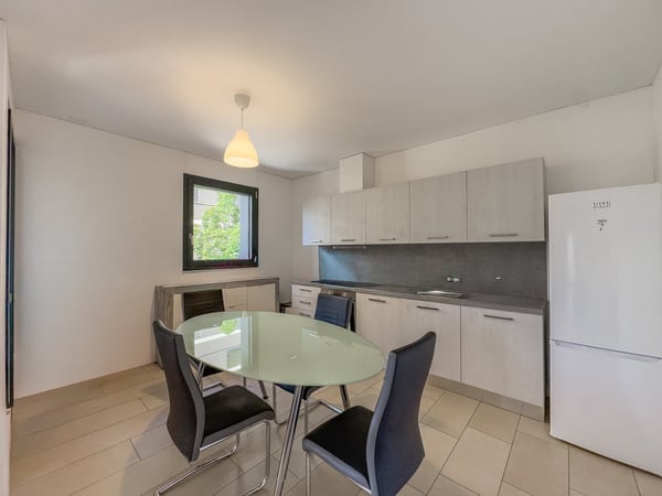 Moderno appartamento di 1.5 locali a Lugano con vista panoramica 2