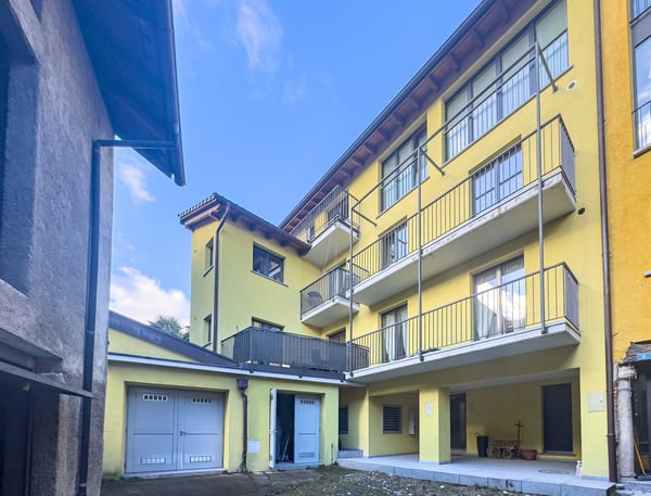 Palazzina di 6 appartamenti a Stabio 1