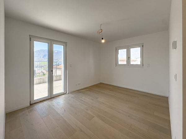 Spazioso e moderno 1.5 locali con giardino a Mendrisio 4