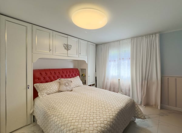 Casa con grande giardino a Figino a poca distanza dal lago 5