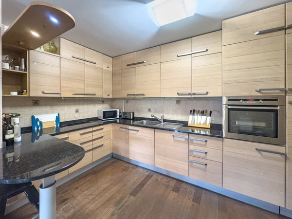 Appartamento vista lago con giardino a Bissone 2