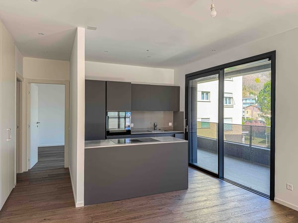 Moderno appartamento di nuova costruzione in vendita a Canobbio 2