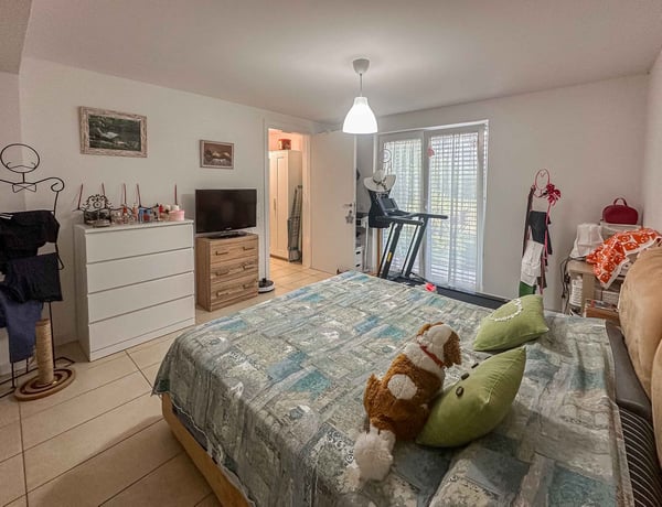 Ampio 1.5 locali con giardino ad Arzo 4