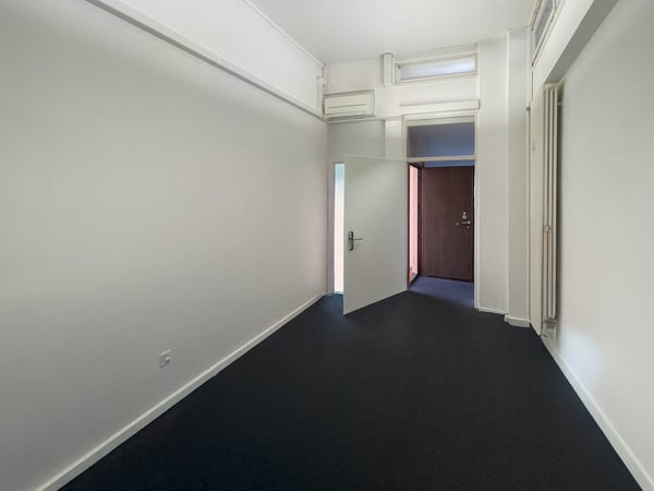 Spazioso appartamento 1.5 locali a Lugano 4