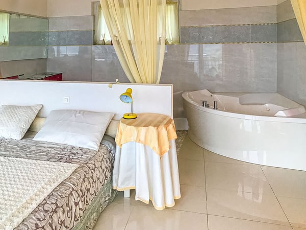 Villa a schiera con splendida vista lago a Bissone 6