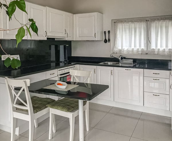 Villa a schiera con splendida vista lago a Bissone 3