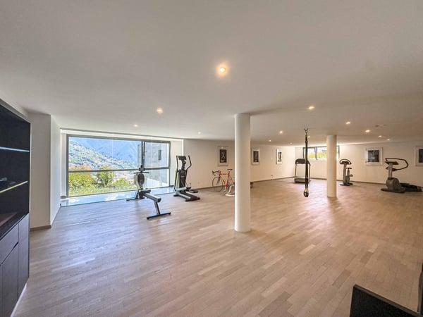 Elegante e prestigioso attico vista lago 7