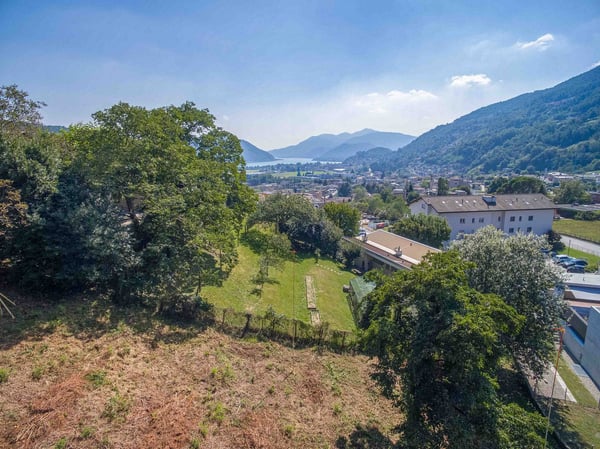 Terreno edificabile con licenza edilizia a Bioggio 2