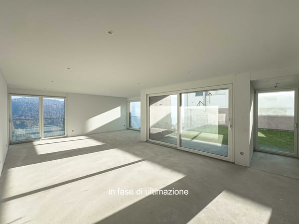 Villa con giardino ad Agra 1