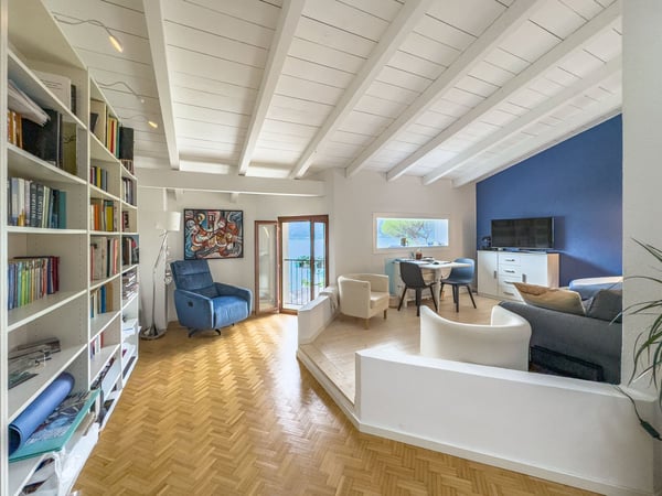 Casa gemella vista lago con giardino a Bissone 8