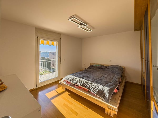 Casa gemella con giardino ad Arzo 6