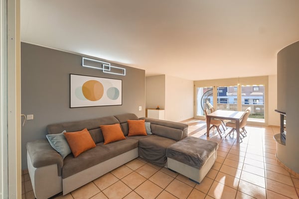 Casa gemella con giardino ad Arzo 1