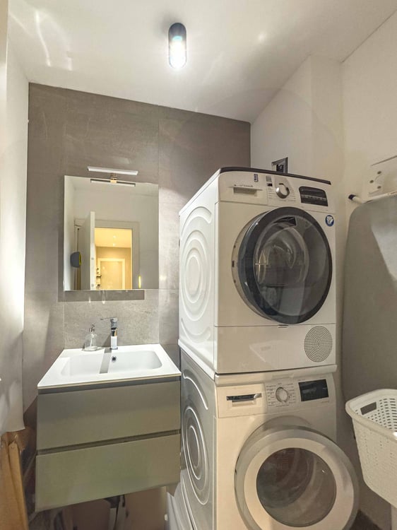 Esclusivo 1.5 locali nel verde a Genestrerio 10