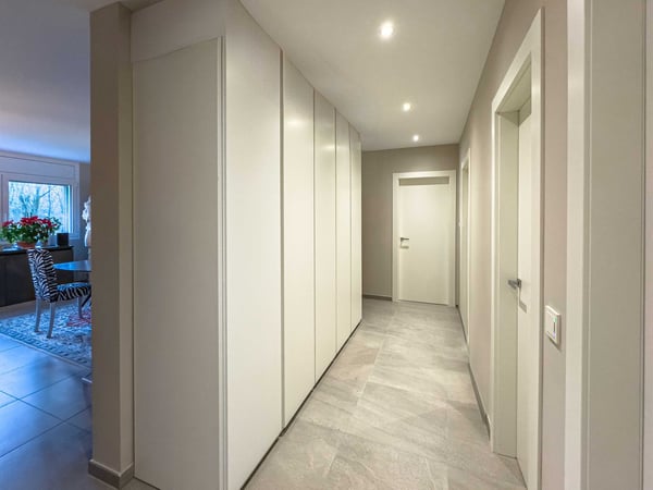 Esclusivo 1.5 locali nel verde a Genestrerio 8