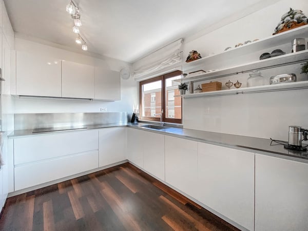 Ampio 1.5 locali in zona centrale 3