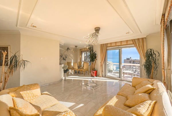 Prestigioso appartamento vista lago a Lugano 1
