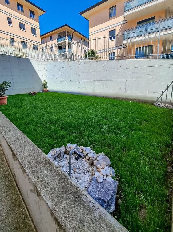 4.5 locali all’ultimo piano a Rivera 4